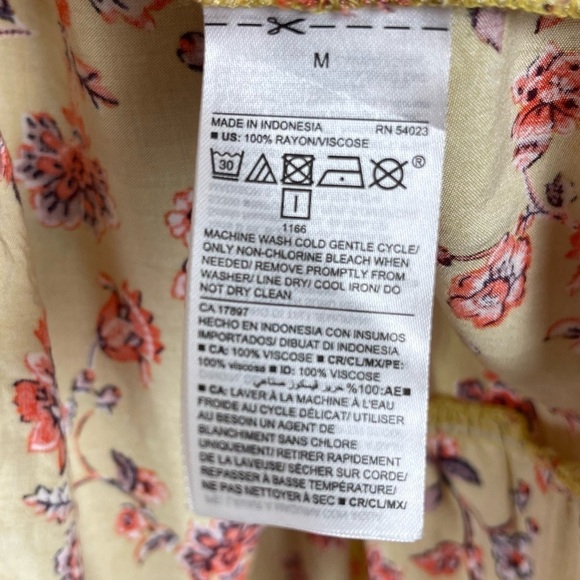 Old Navy Medium Floral Ruffle Boho Swing Tiered Dress Summer Cottagecore Pockets - Picture 8 of 9